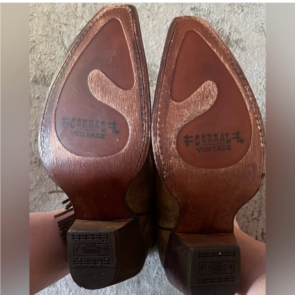 Womens Short Vintage Corral Western Boots - Picture 6 of 8
